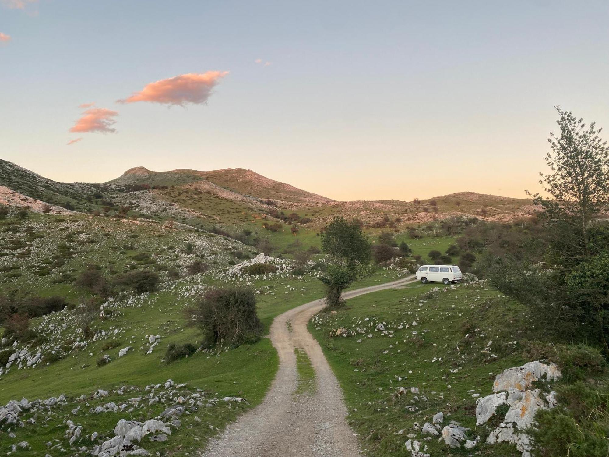 Casa Estilo Rural Con Jardin Entre Playa Y Montana Villa Caravia Dış mekan fotoğraf