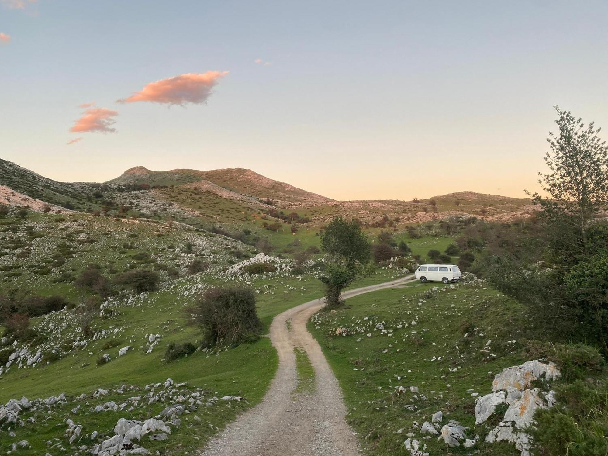 Casa Estilo Rural Con Jardin Entre Playa Y Montana Villa Caravia Dış mekan fotoğraf